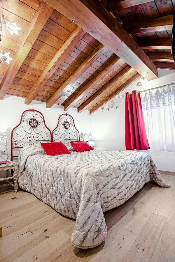 Il Castagno Bed and Breakfast Castiglione dei Pepoli Buitenkant foto